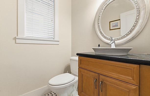 4188 Balaclava Street MacKenzie Heights
