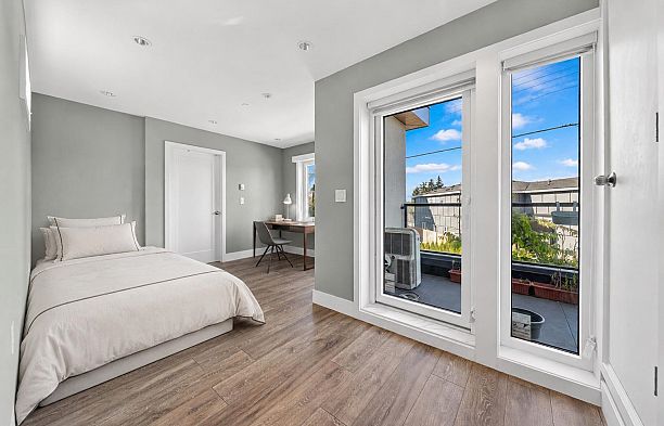 2863 W King Edward Avenue Arbutus