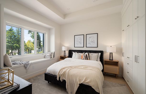 2 8508 East Boulevard S.W. Marine