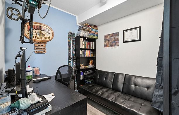 208 988 W 21st Avenue Cambie