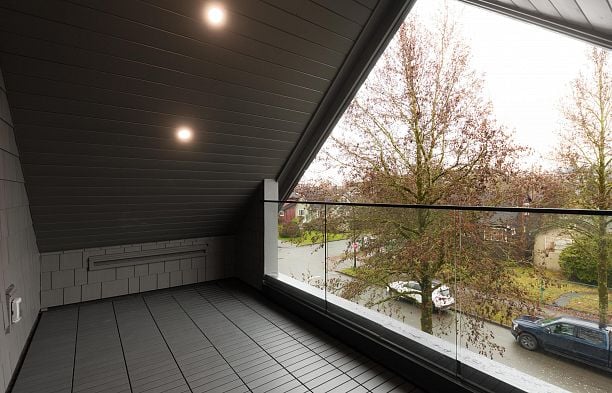 1 419 W 23rd Avenue Cambie