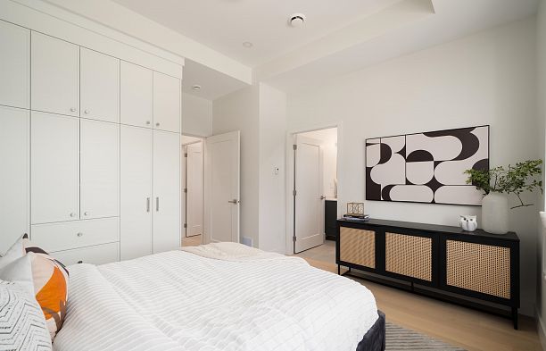 2 8508 East Boulevard S.W. Marine