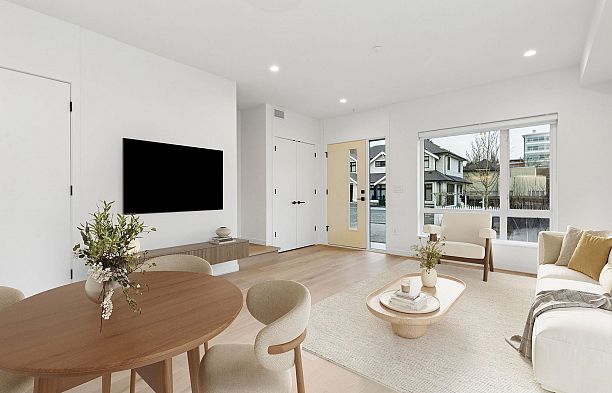 4817 Laurel Street Cambie