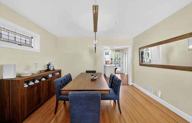 2953 W 35th Avenue MacKenzie Heights