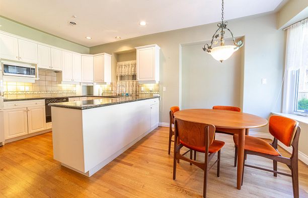 2849 W 35th Avenue MacKenzie Heights