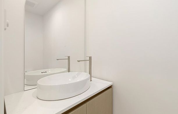 4803 Laurel Street Cambie