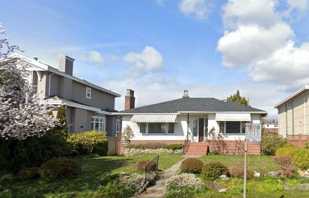 437 W 40th Avenue Cambie
