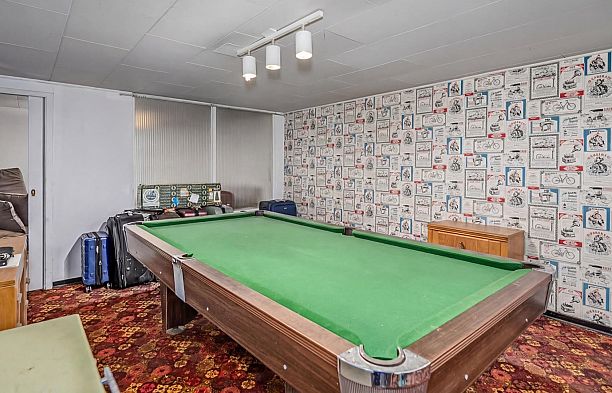 5433 Ash Street Cambie