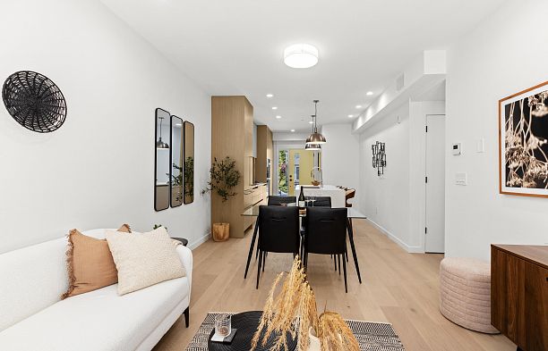 4805 Laurel Street Cambie