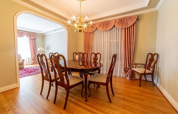 2849 W 35th Avenue MacKenzie Heights
