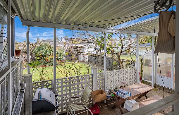 5433 Ash Street Cambie