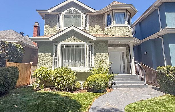 2849 W 35th Avenue MacKenzie Heights