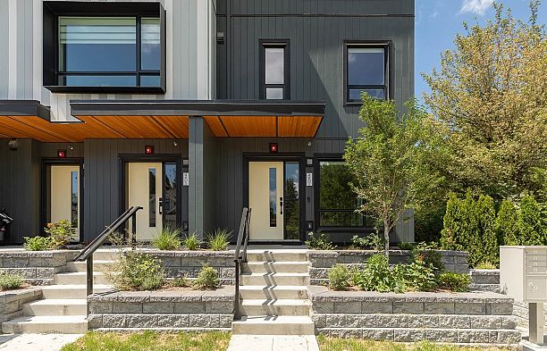 4803 Laurel Street Cambie