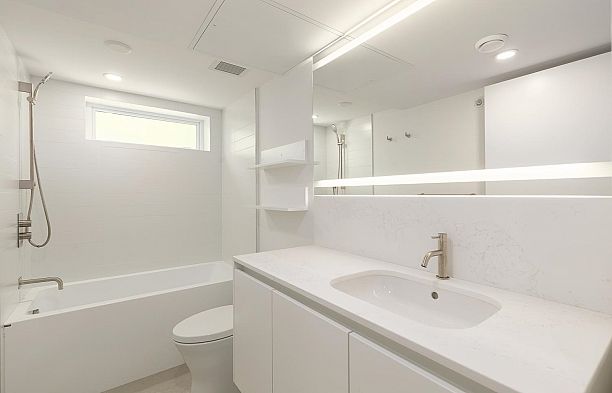4803 Laurel Street Cambie