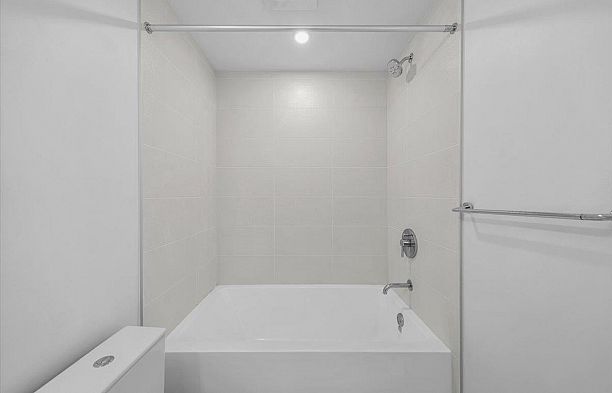 4110 Columbia Street Cambie