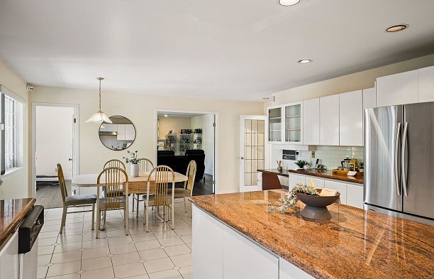 455 W 26th Avenue Cambie