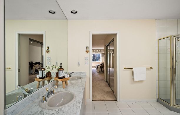 455 W 26th Avenue Cambie