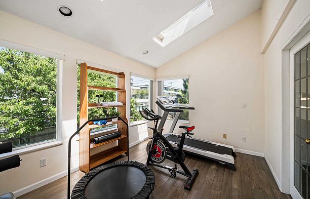 455 W 26th Avenue Cambie