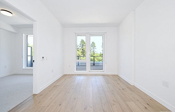 207 6859 Cambie Street South Cambie