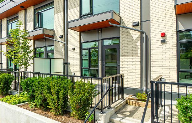 12 6778 Oak Street South Cambie