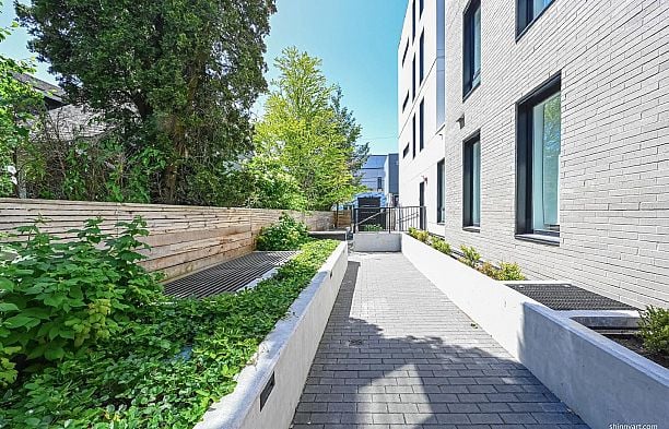 207 6859 Cambie Street South Cambie