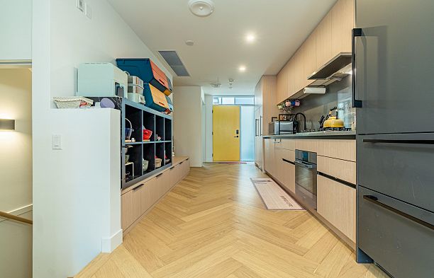 12 6778 Oak Street South Cambie