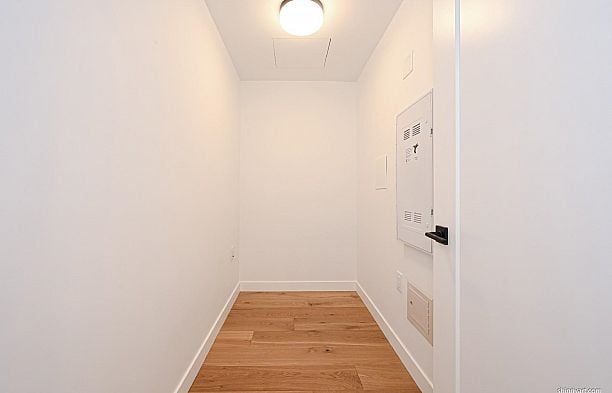 207 6859 Cambie Street South Cambie