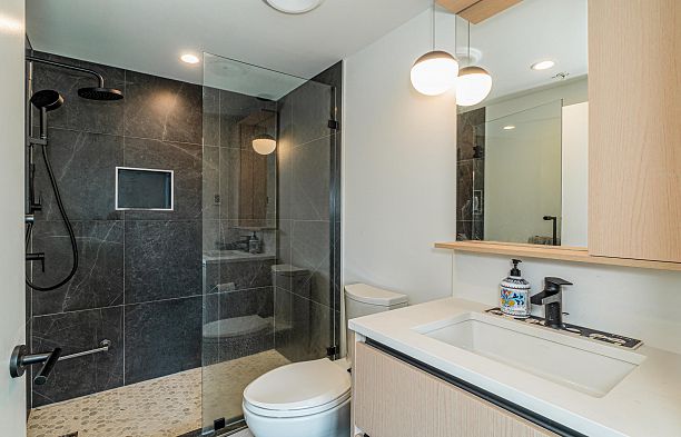 12 6778 Oak Street South Cambie