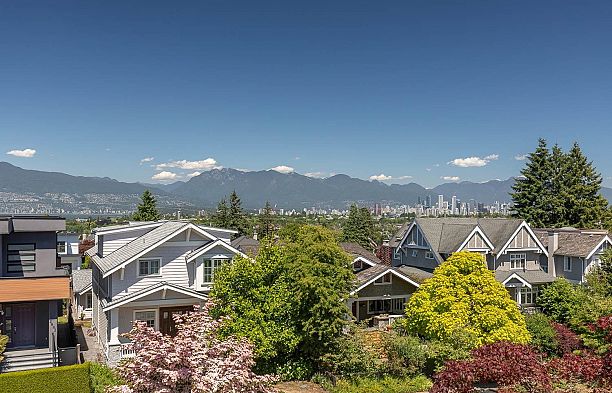 2888 W 29th Avenue MacKenzie Heights