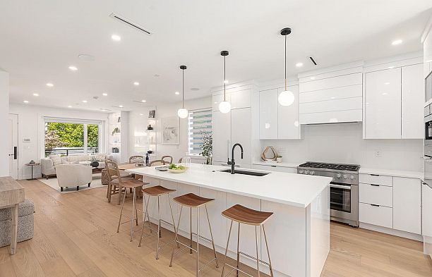 2888 W 29th Avenue MacKenzie Heights