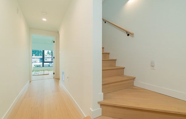 12 6778 Oak Street South Cambie