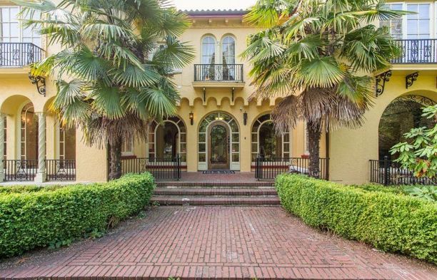 1850 SW Marine Drive Southlands