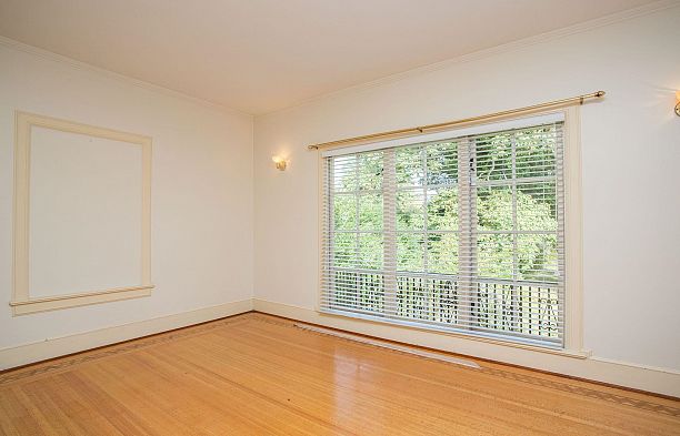 1850 SW Marine Drive Southlands