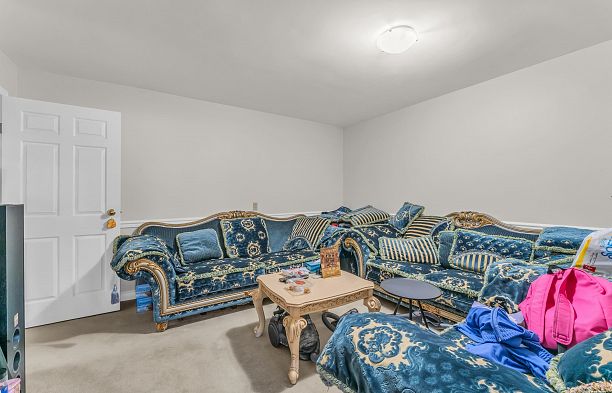 4389 Locarno Crescent Point Grey