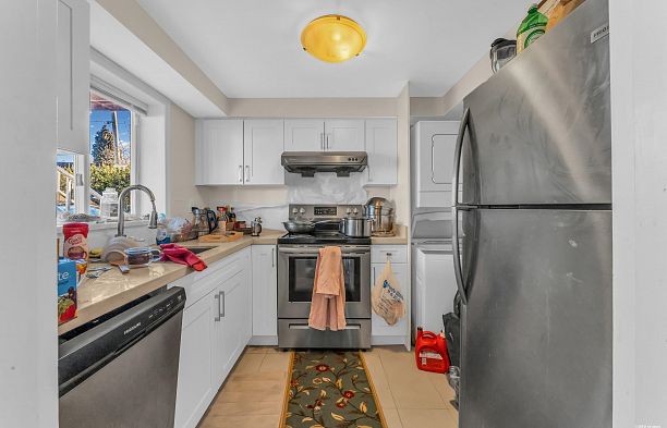 4389 Locarno Crescent Point Grey