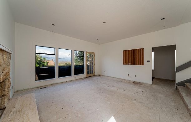 3974 W 10th Avenue Point Grey