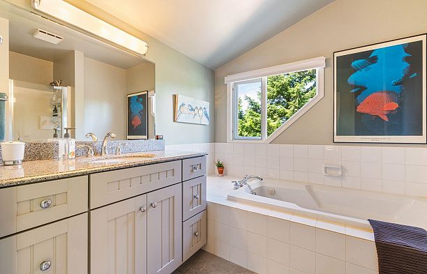 4057 W 18th Avenue Dunbar