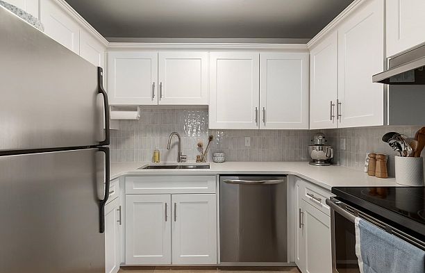 206 1260 W 10th Avenue Fairview VW