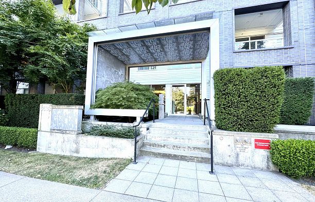 106 6633 Cambie Street South Cambie