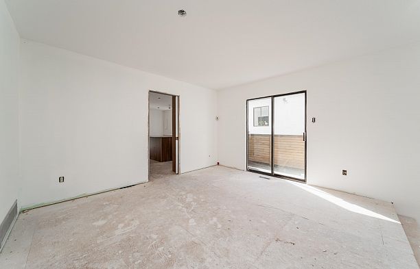 3974 W 10th Avenue Point Grey