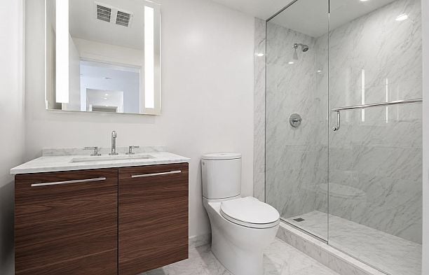 718 8488 Cornish Street S.W. Marine