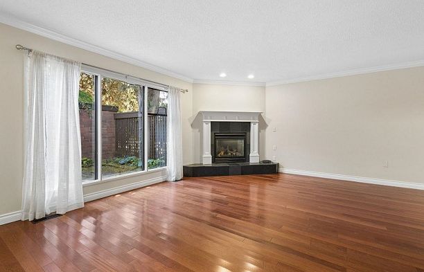 6597 Pinehurst Drive South Cambie