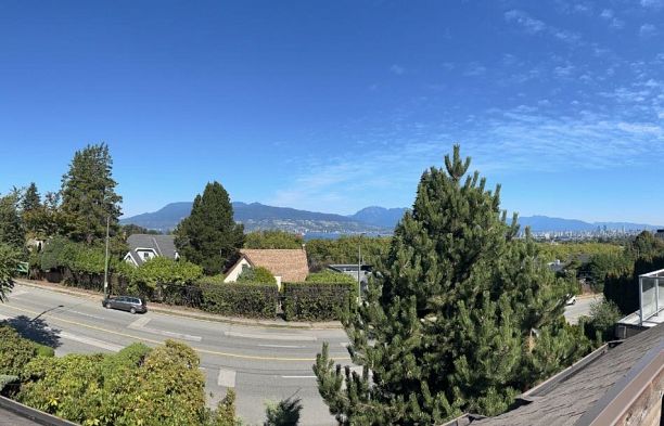 3974 W 10th Avenue Point Grey