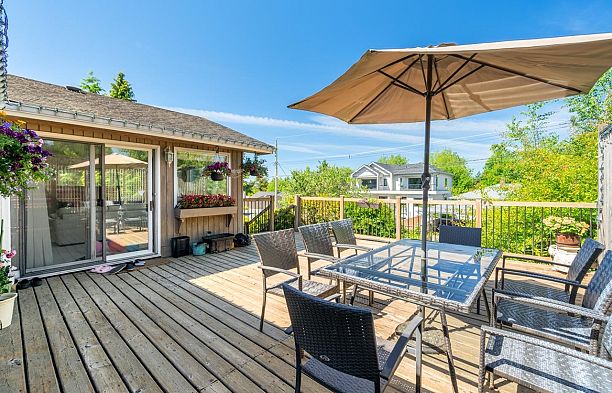 7375 Laburnum Street S.W. Marine