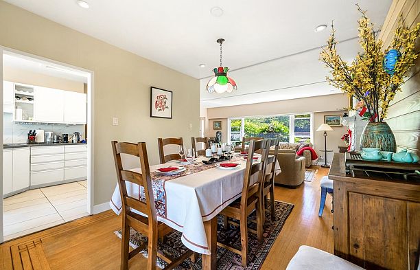 7375 Laburnum Street S.W. Marine
