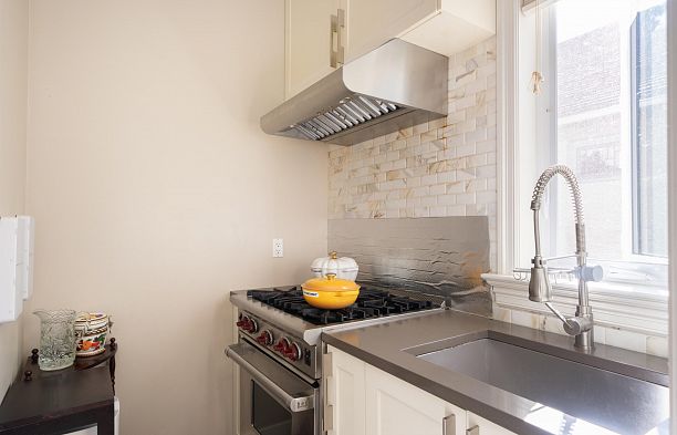 4103 W 11th Avenue Point Grey