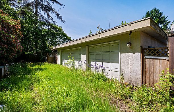 3662 W 49th Avenue Southlands