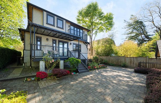 4103 W 11th Avenue Point Grey