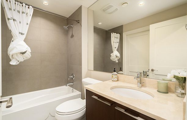 4103 W 11th Avenue Point Grey