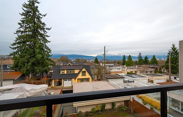 3739 W 24th Avenue Dunbar
